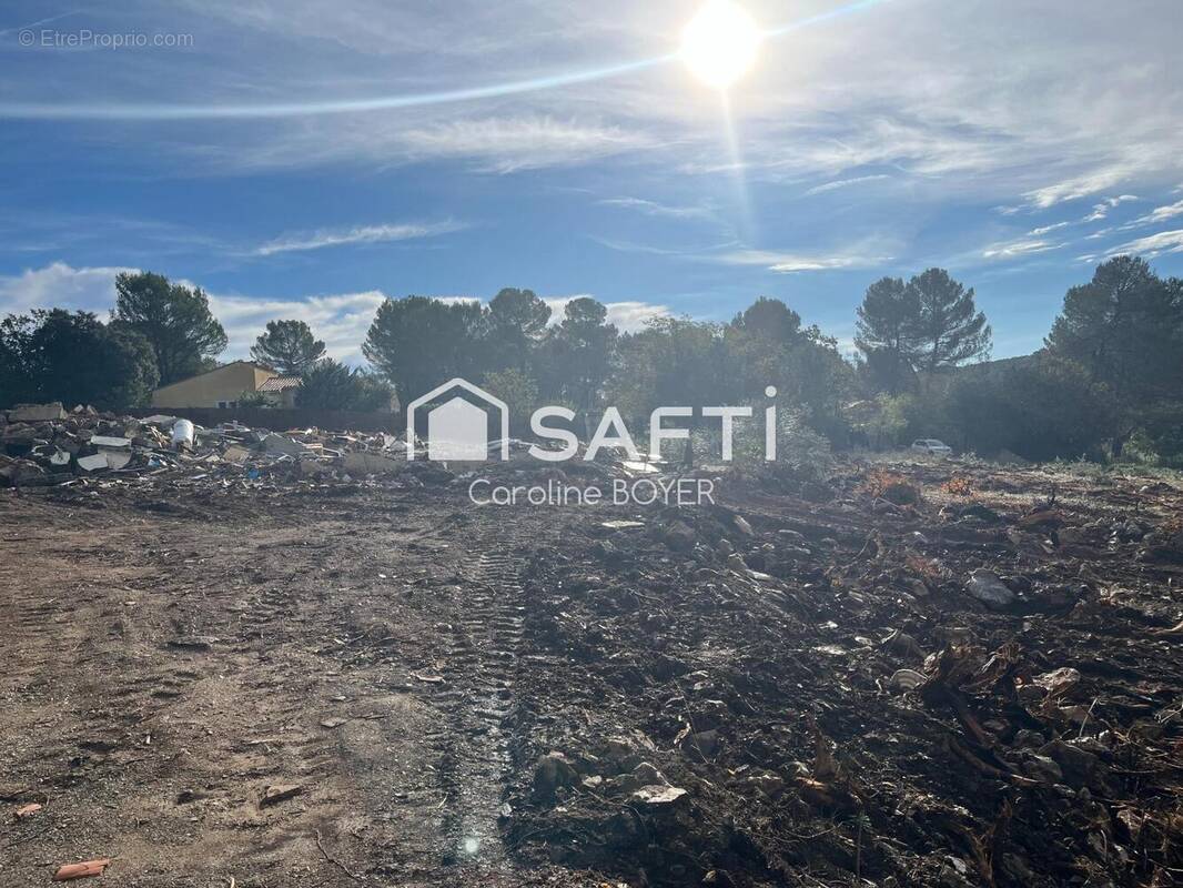 Photo 1 - Terrain à FOX-AMPHOUX