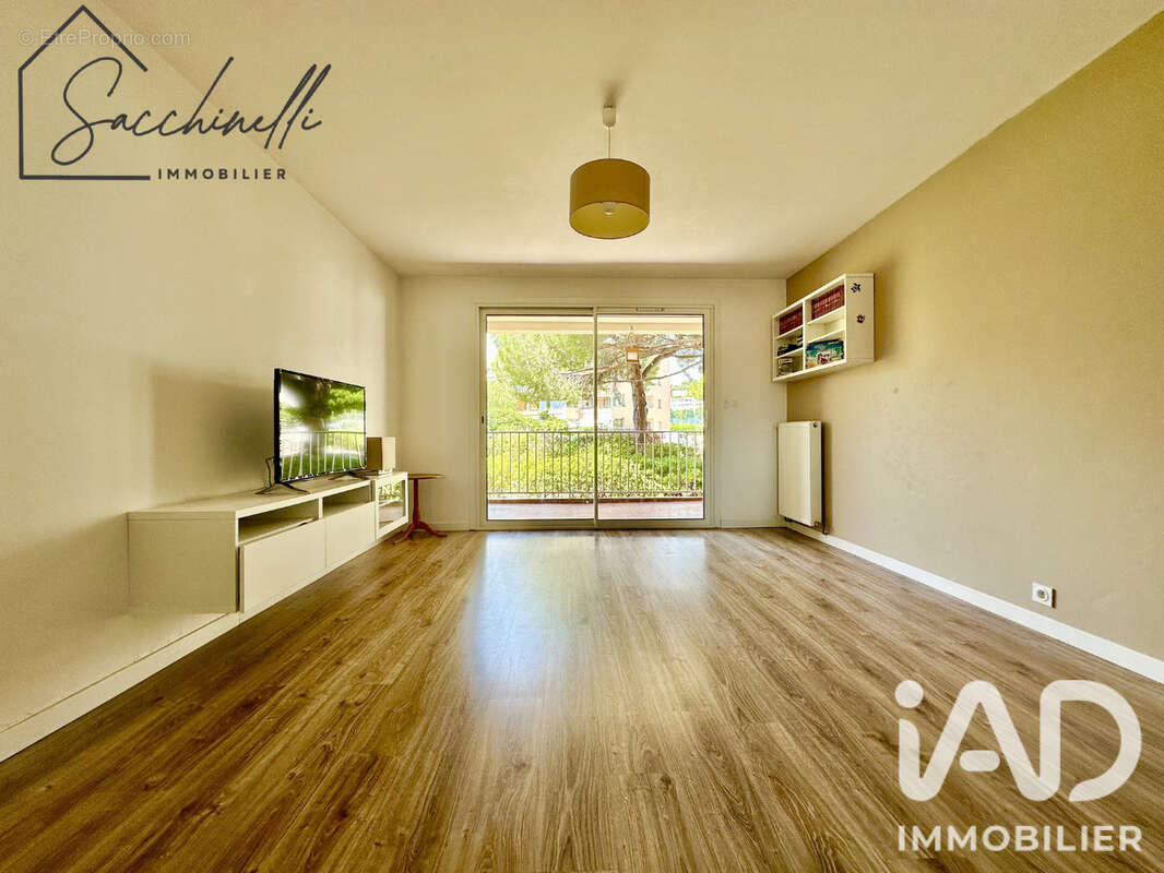 Photo 2 - Appartement à SIX-FOURS-LES-PLAGES
