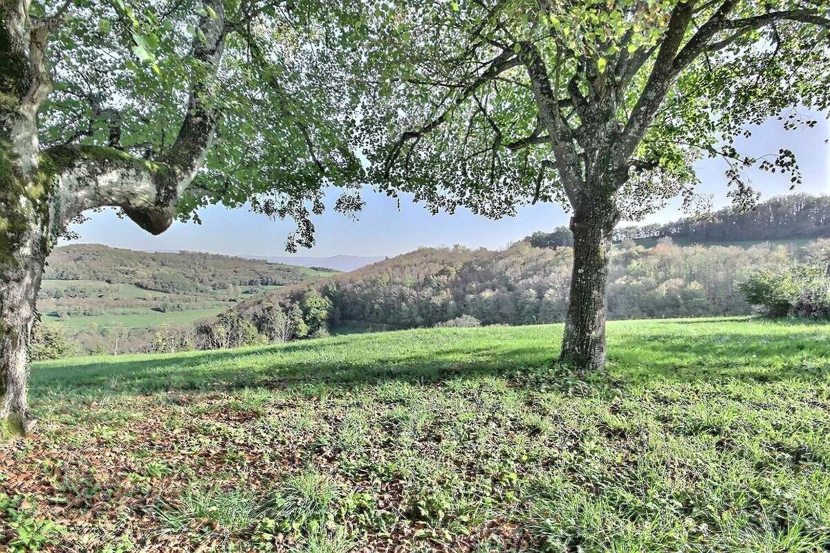 Maison à CHEVRIERES
