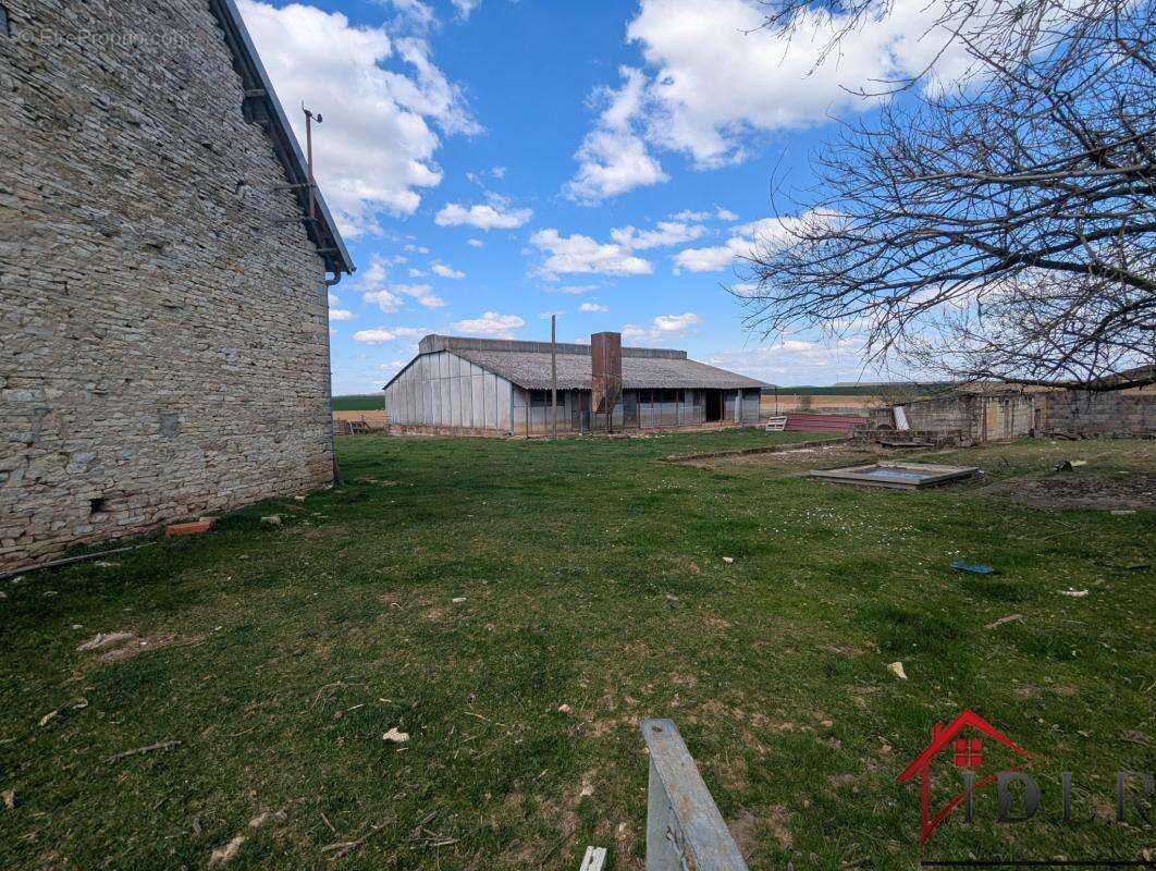 Maison à AUTREY-LES-GRAY