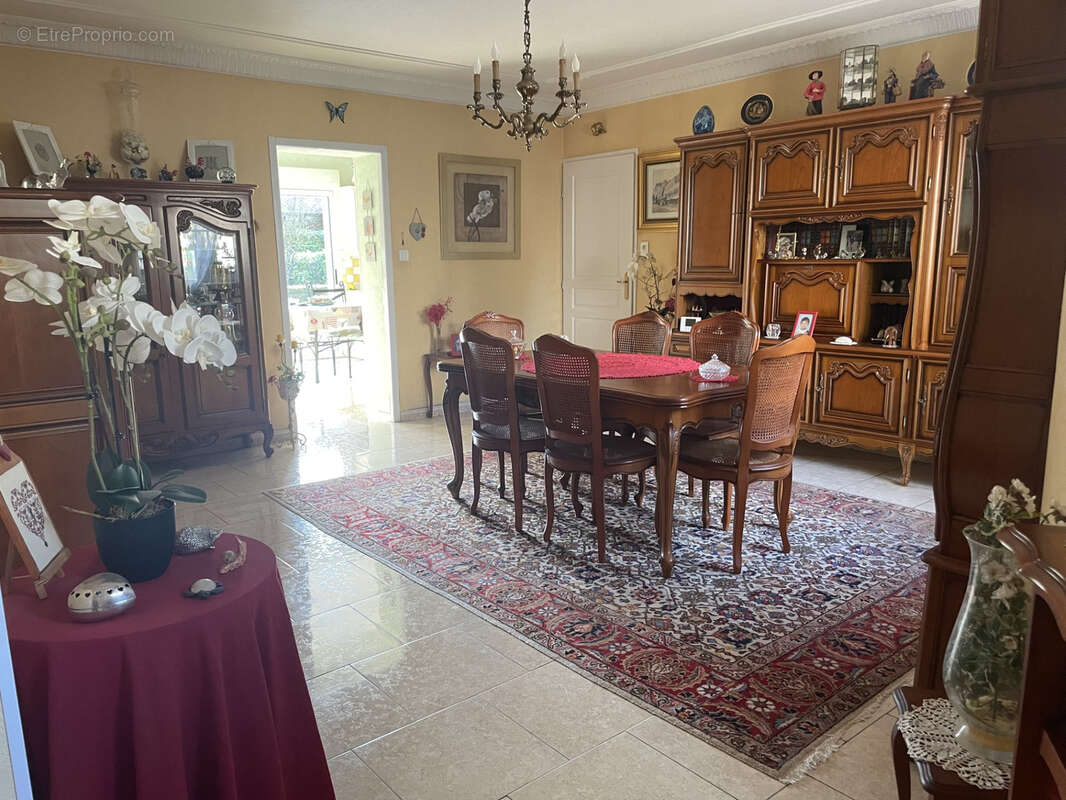 Maison à COGNAC