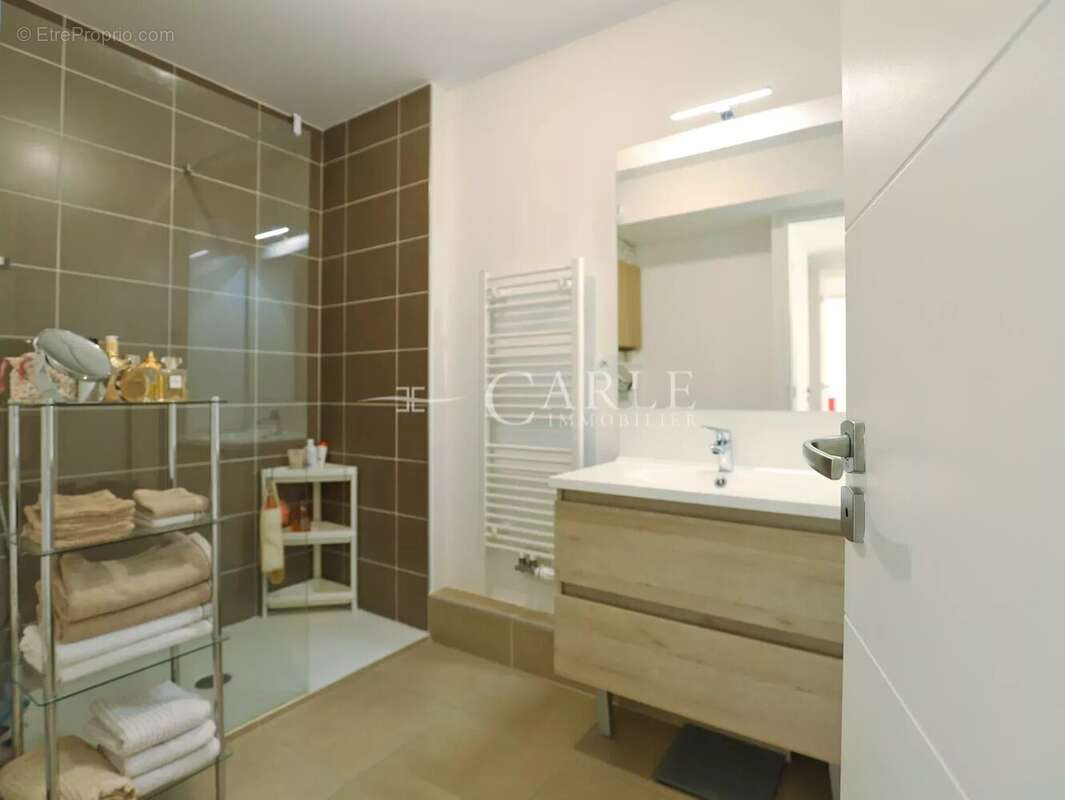 Appartement à CHASSIEU