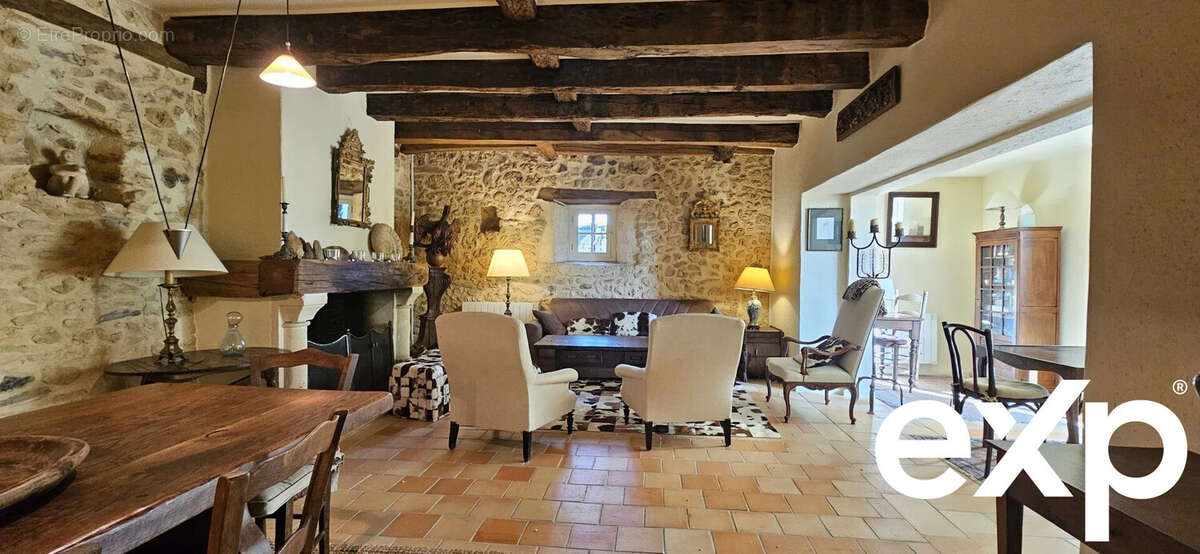 Maison à CAMPSEGRET