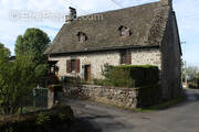Maison à SAINT-MARTIN-CANTALES