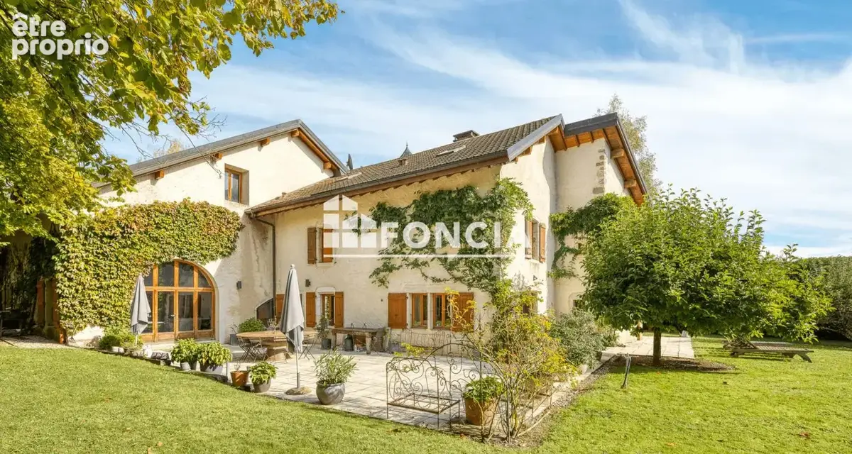 Magnifique domaine à Versonnex aux portes de la Suisse - photo 3