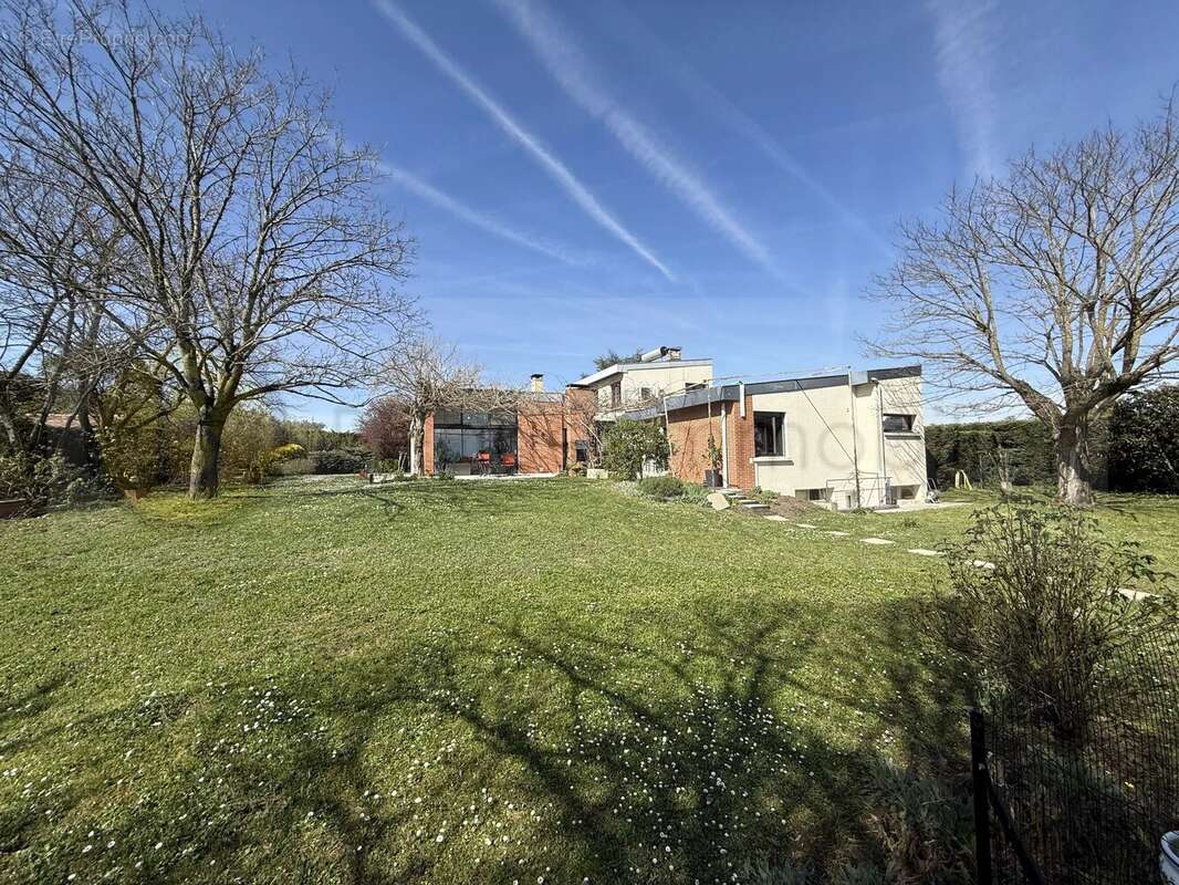 Maison à COLOMIERS