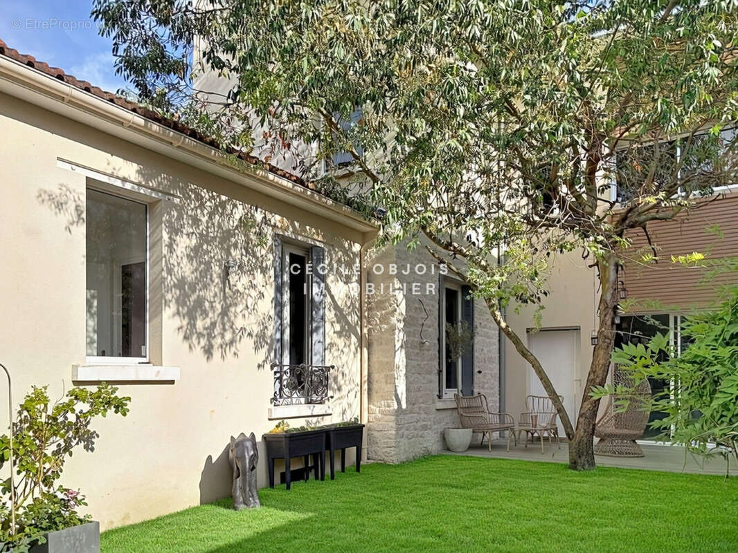 Maison 101 m² à Joinville-Le-Pont  - photo 2