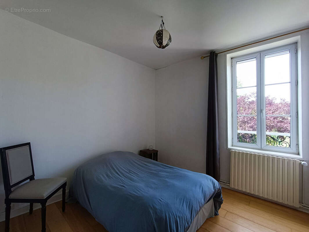 Maison à SAINTE-SEVERE