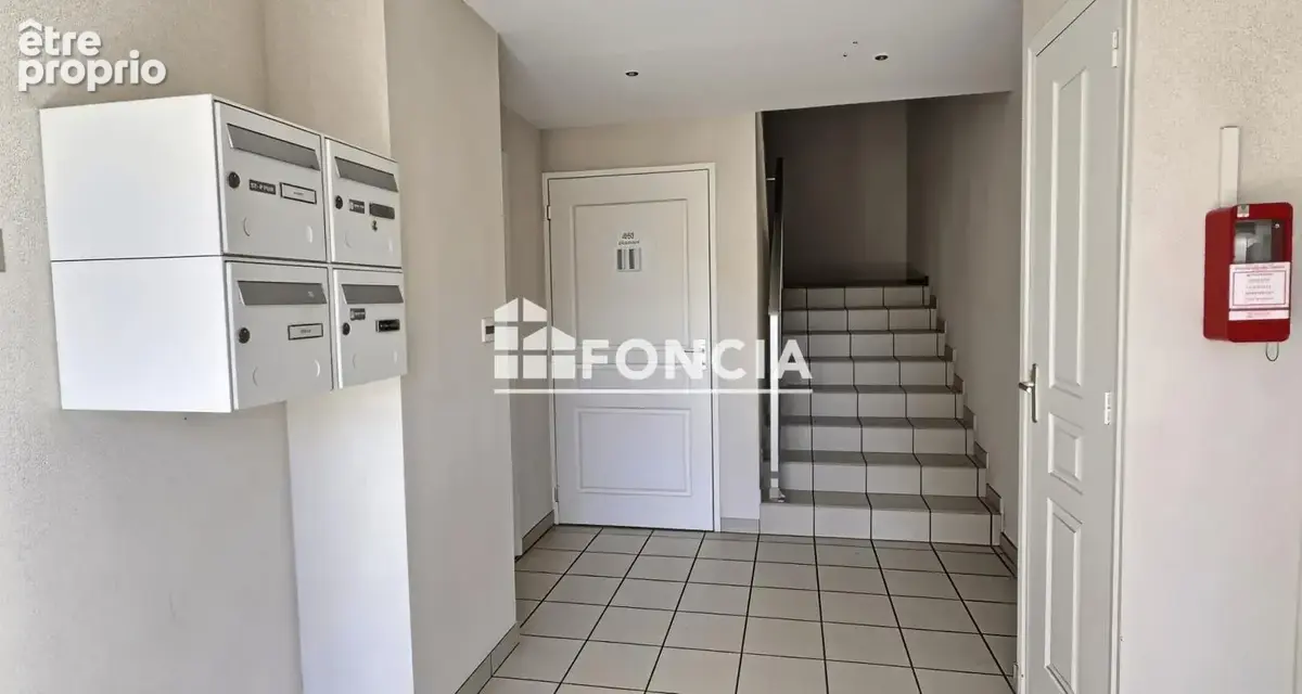 RARE Unieux centre dans petite copropriété - photo 11