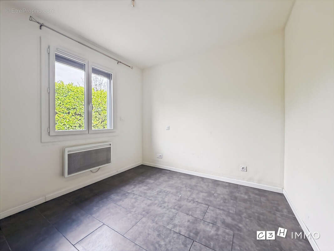 Maison 84 m² à Le Fauga  - photo 7