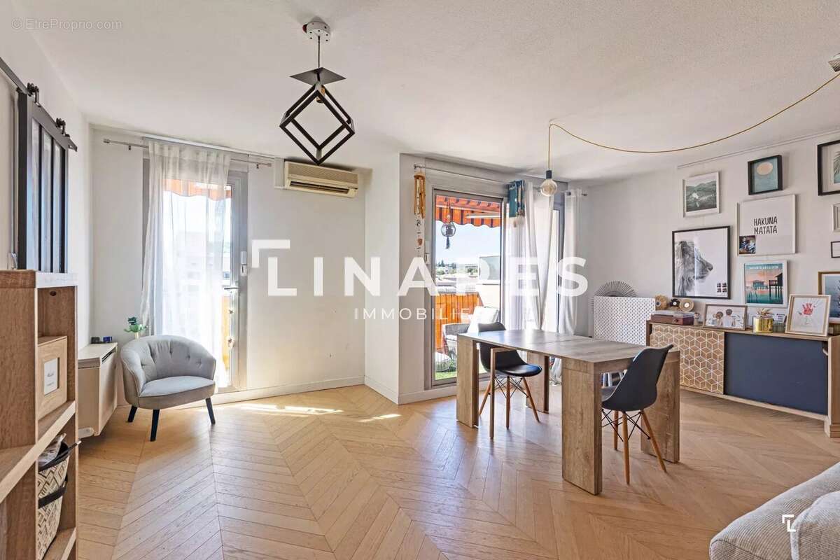 Appartement à AUBAGNE
