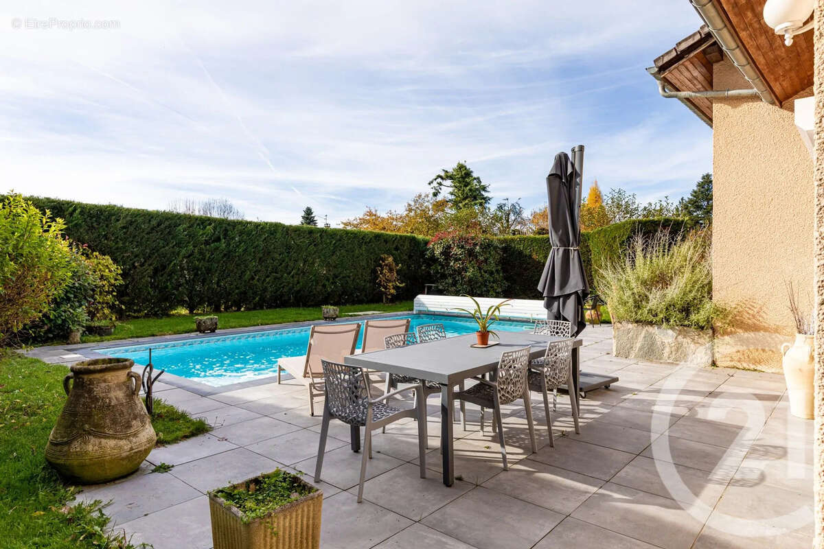 Maison à SAINT-MARTIN-D&#039;URIAGE