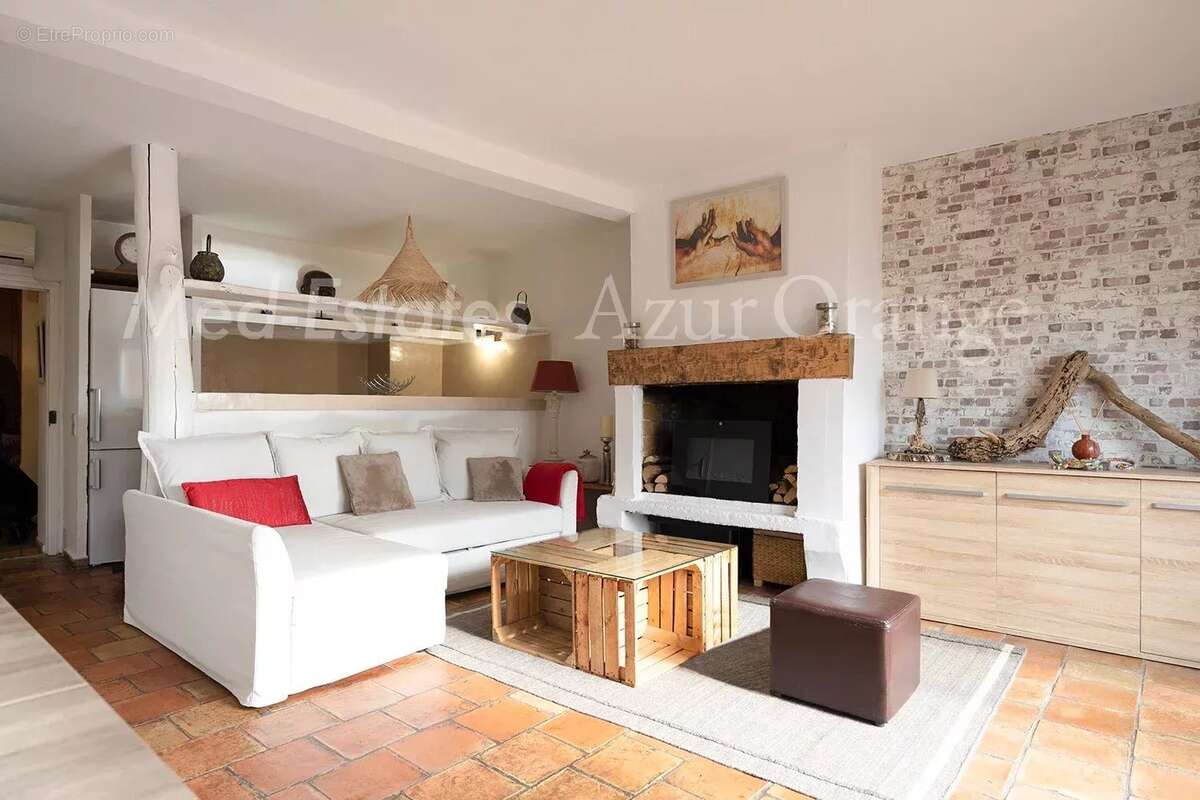 Appartement à GRIMAUD
