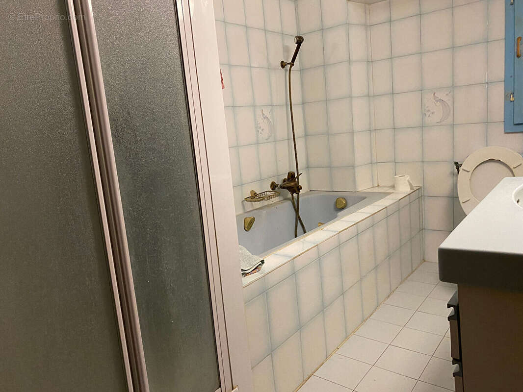 Maison à DIVONNE-LES-BAINS