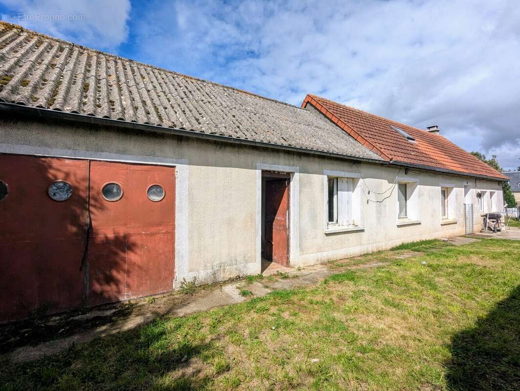 façade avant - Maison à CARENTAN