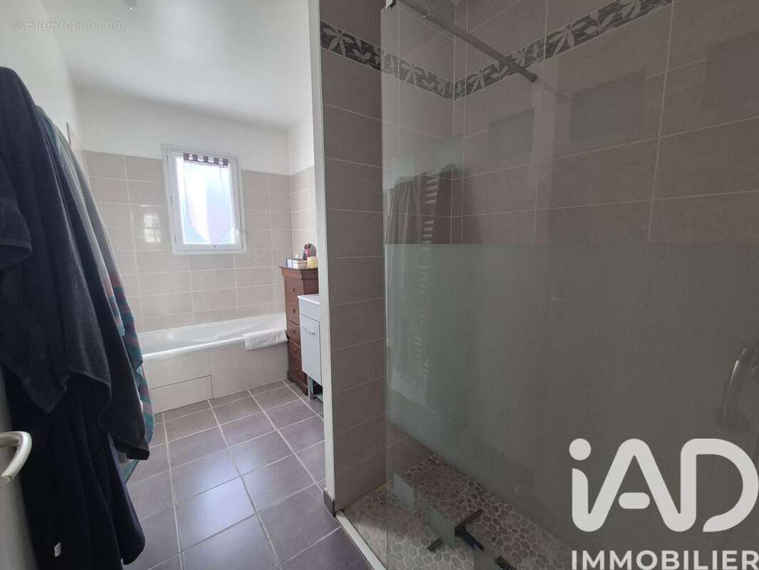 Photo 6 - Maison à SAINT-JUST-LUZAC