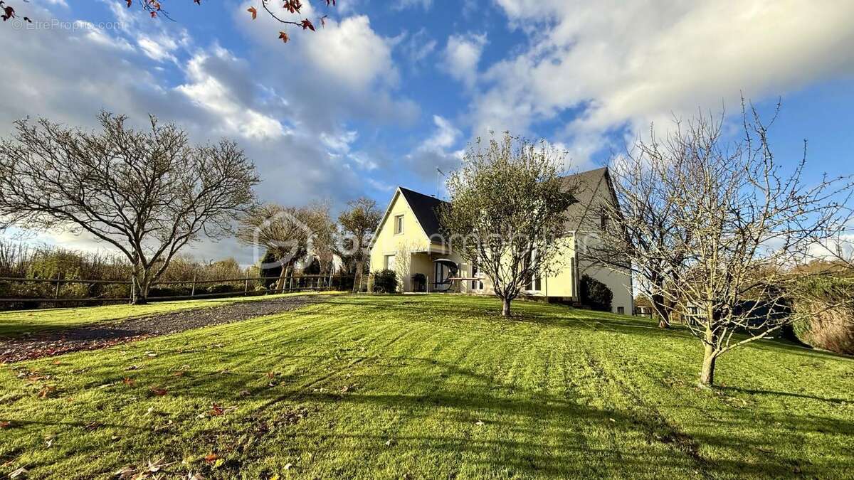 Maison à LE MESNIL-EURY