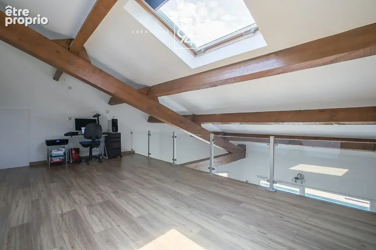 Vue mer – Maison de type 6 de 194 m² sur 1 250 m² de terrain avec piscine, studio indépendant et double garage - photo 30