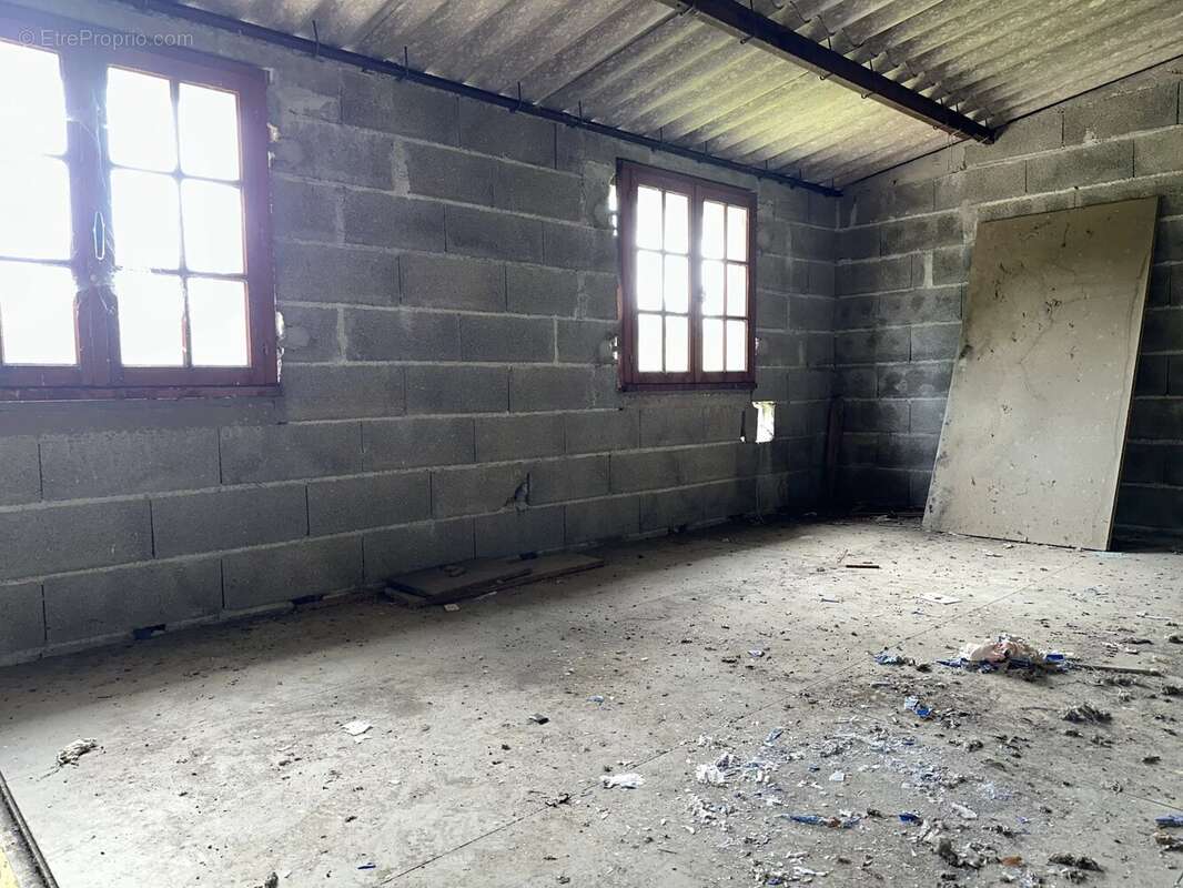 Maison 80 m² à Payroux  - photo 6
