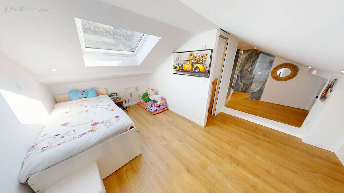 Maison à VILLARD-BONNOT