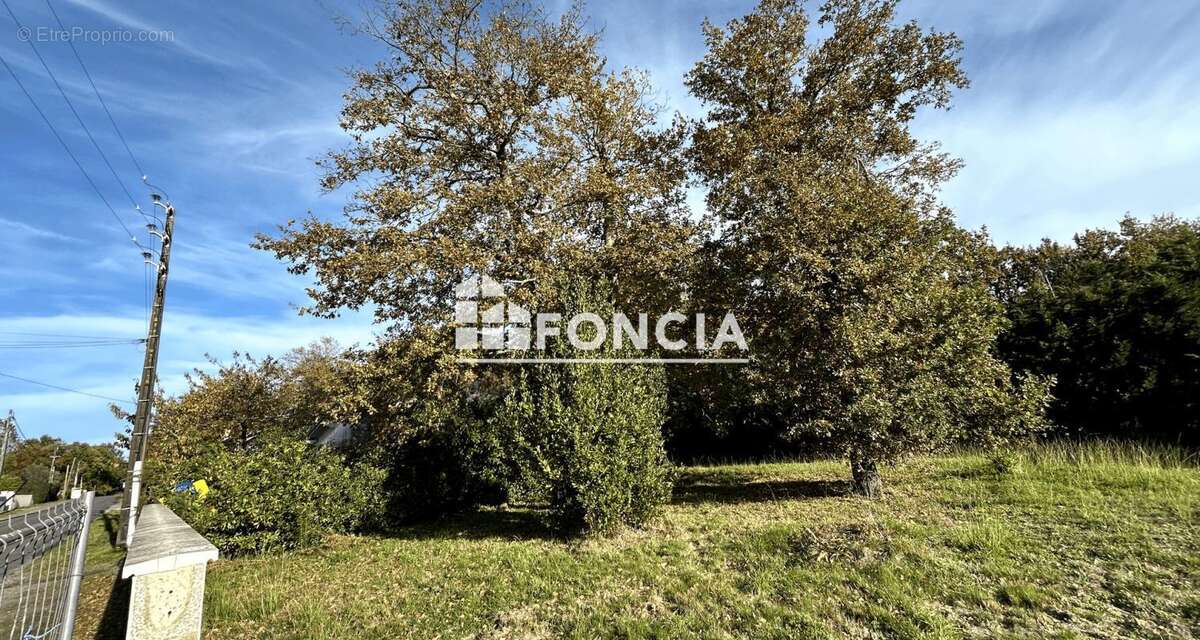 Terrain à BREUILLET