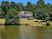Maison à COUSSAC-BONNEVAL