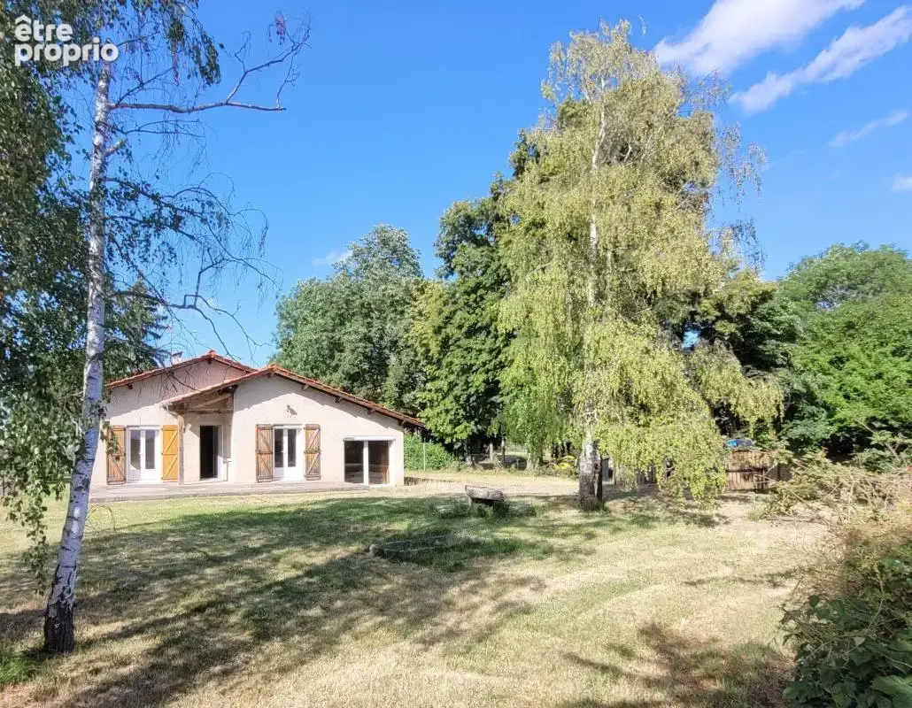 En exclusivité, à moins de 10 minutes de Riom et 20 minutes de Clermont-Ferrand - photo 2