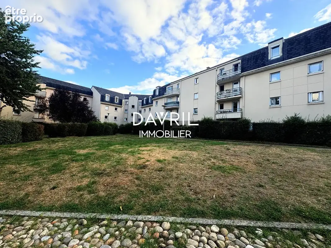 Appartement Jouy Le Moutier 2 pièces proche COMMERCES -ECOLES !!! - photo 11
