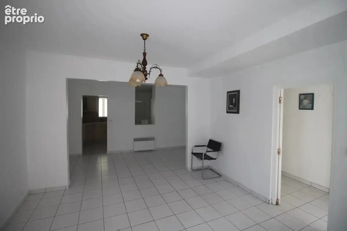 Maison à MOUY
