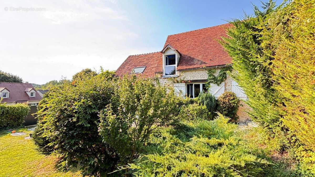 Maison à ETAMPES