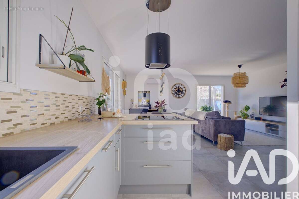 Photo 4 - Maison à TOURRETTES