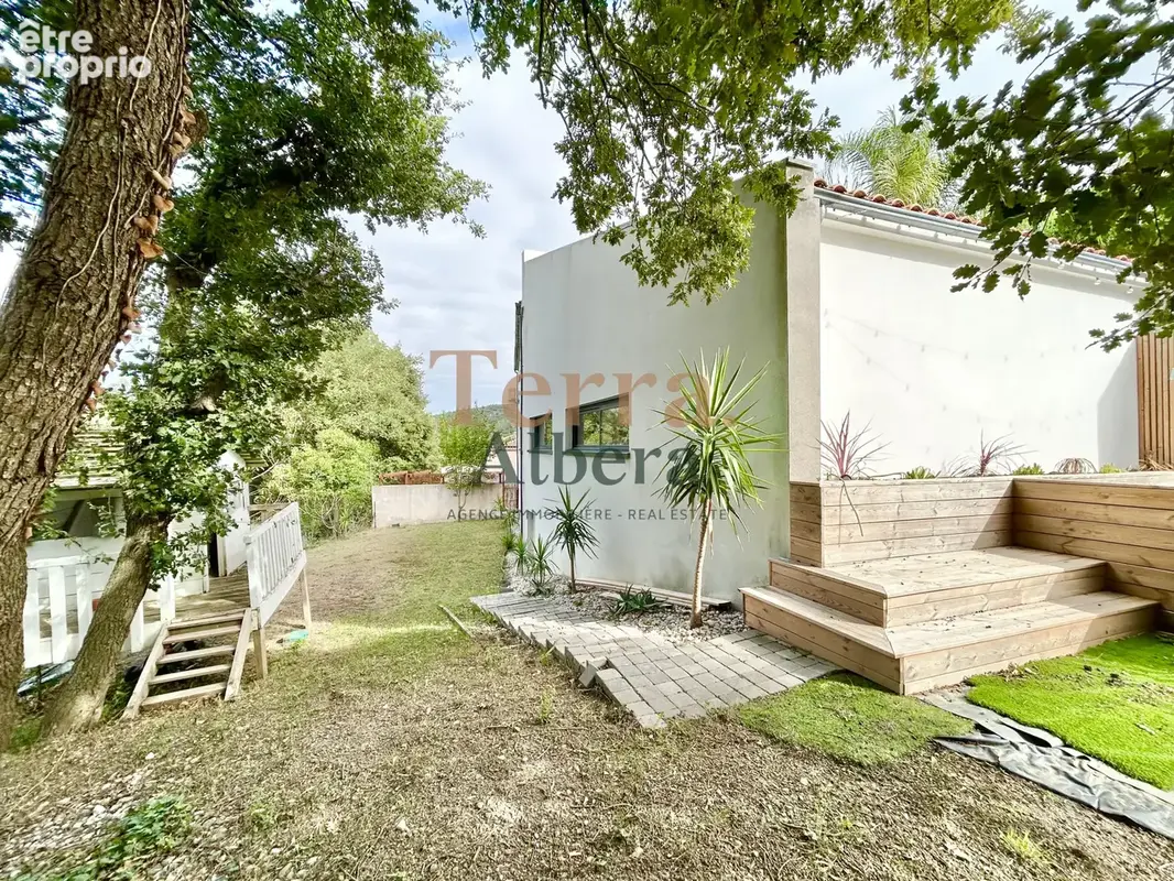 Villa Contemporaine avec piscine, studio indépendant, et grand garage atelier - photo 10