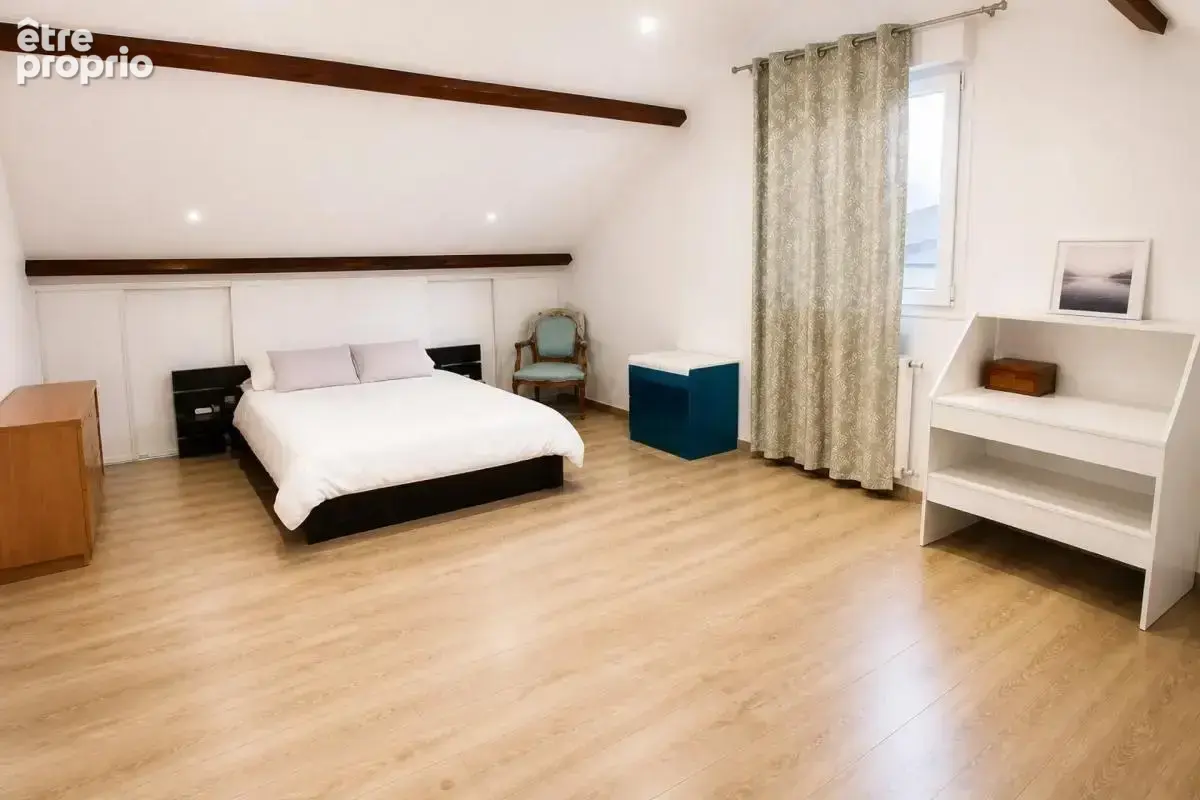 Maison de 7 pièces de 144 m² à Chaumont - photo 7