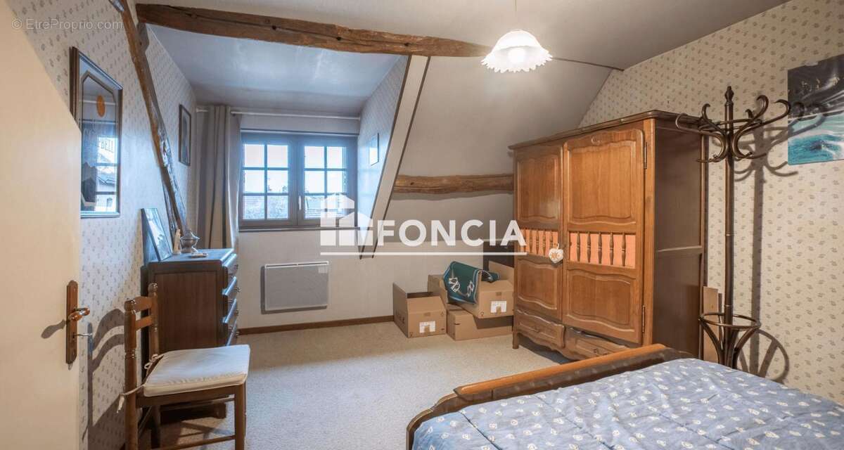 Maison à SAINT-MARCEL