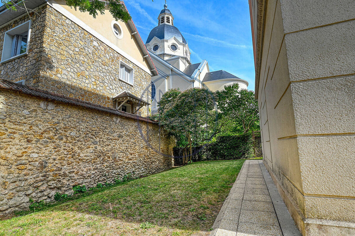 Appartement à VERSAILLES