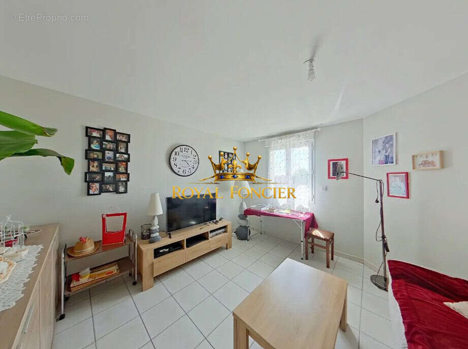 Maison 89 m² à Chatellerault  - photo 3
