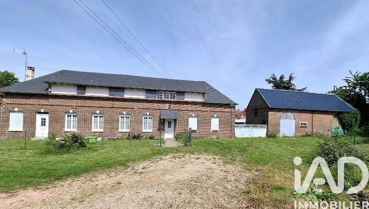 Photo 1 - Maison à MARCILLY-LA-CAMPAGNE