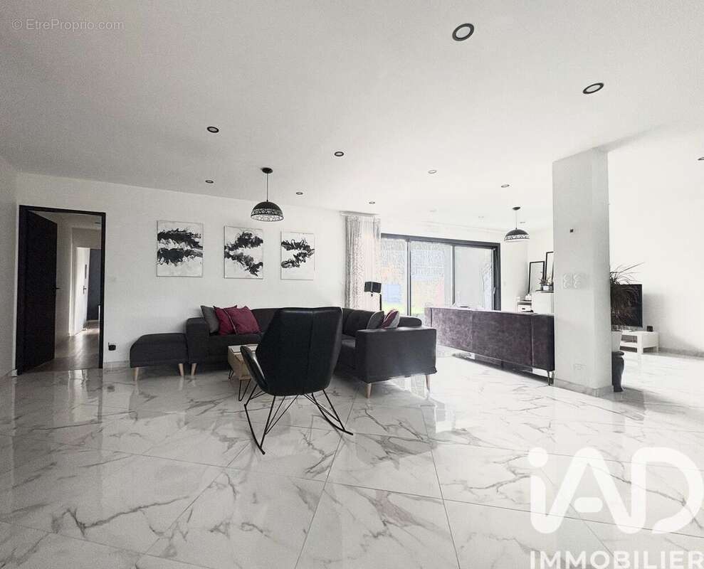 Photo 3 - Maison à LIFFRE