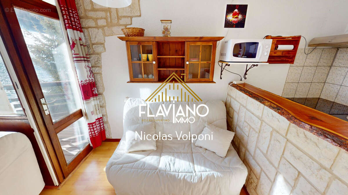 Appartement à LES THUILES