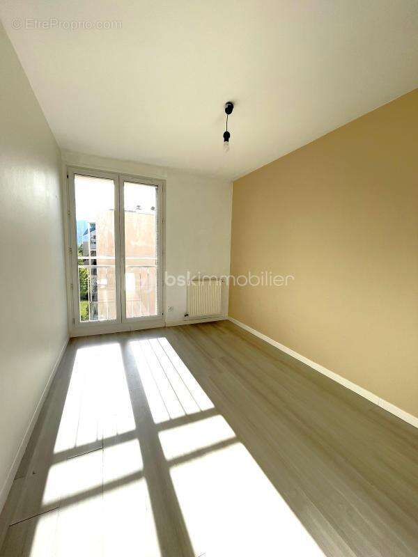 Saint-martin-d'heres village 'le carina' t3 de 66 m² - photo 7