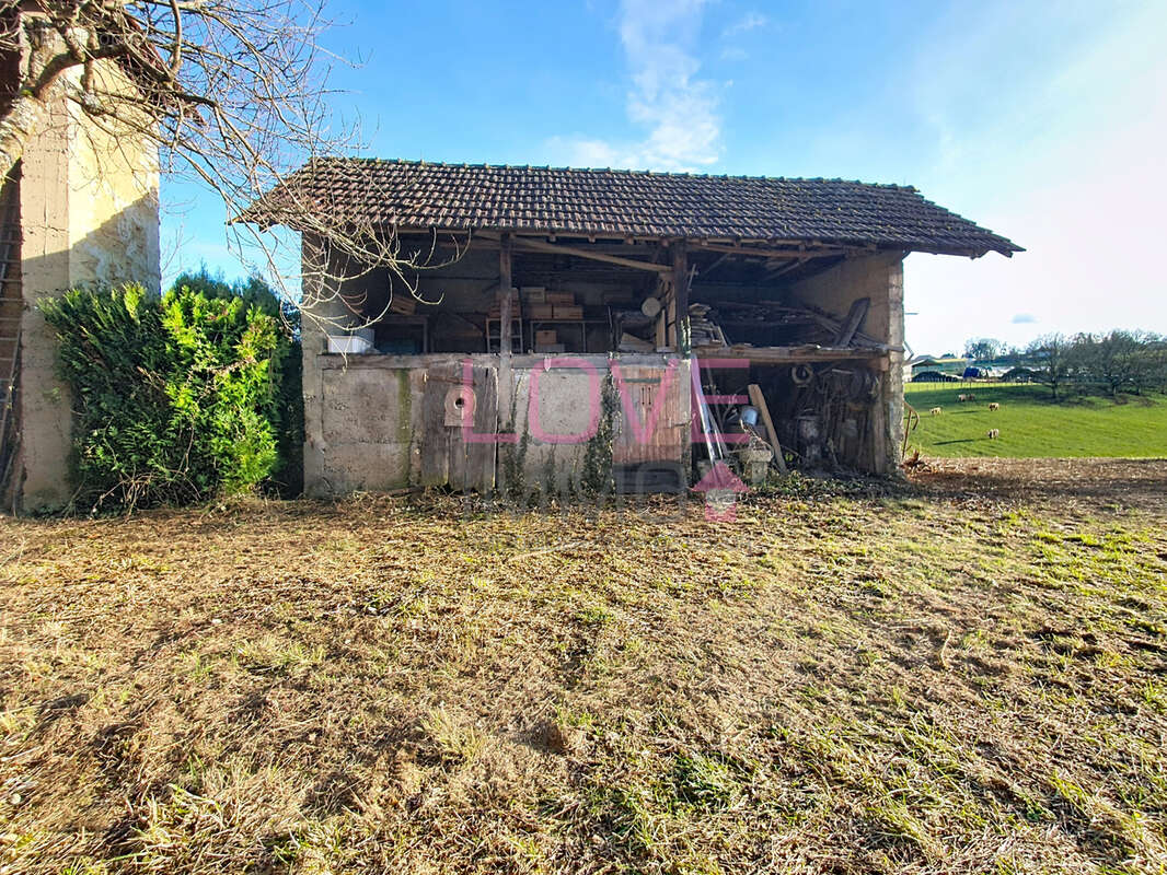 Maison à LA TOUR-DU-PIN