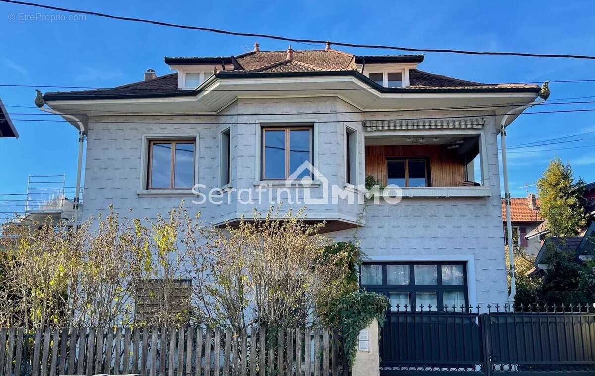 Appartement à QUINTAL