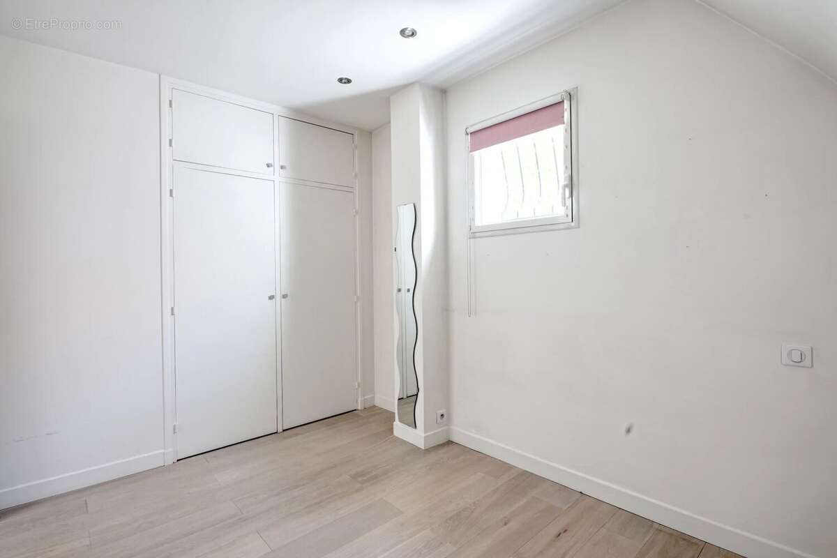 Maison à SAINT-MAUR-DES-FOSSES