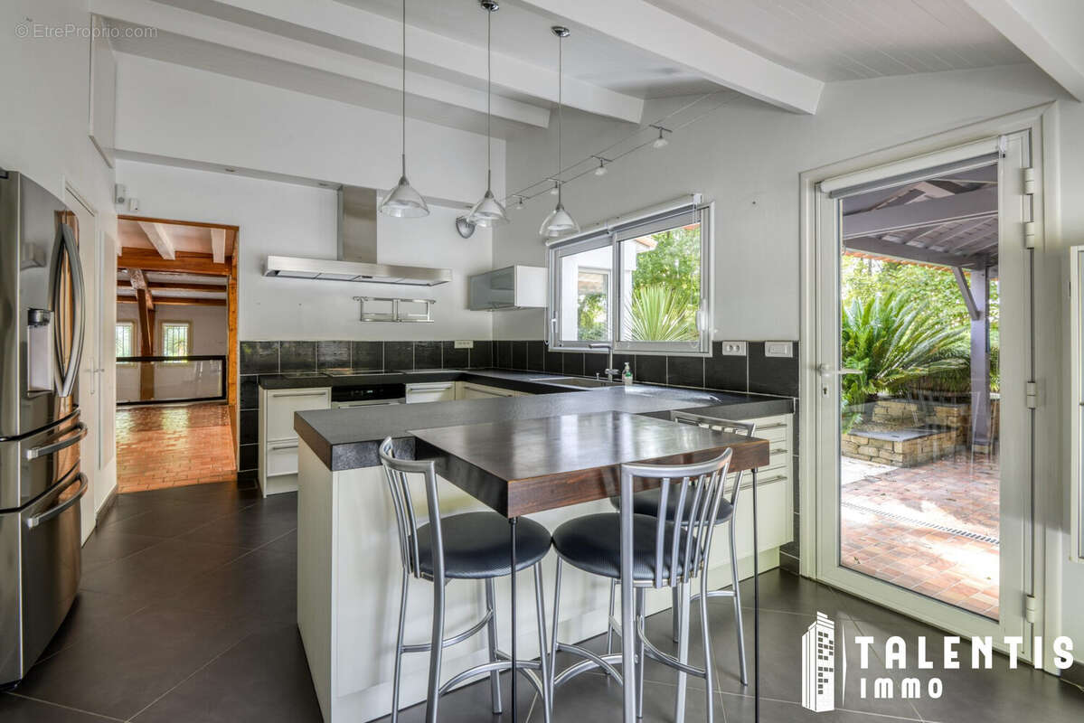 Maison à SAINT-AIGNAN-GRANDLIEU