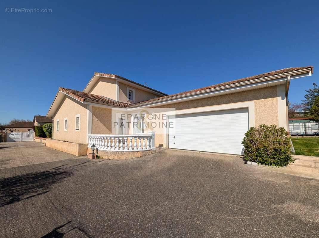 n°1 - Maison à SATOLAS-ET-BONCE