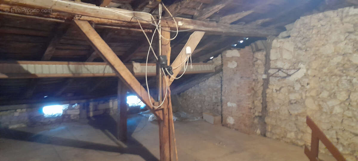 Maison à TOCANE-SAINT-APRE