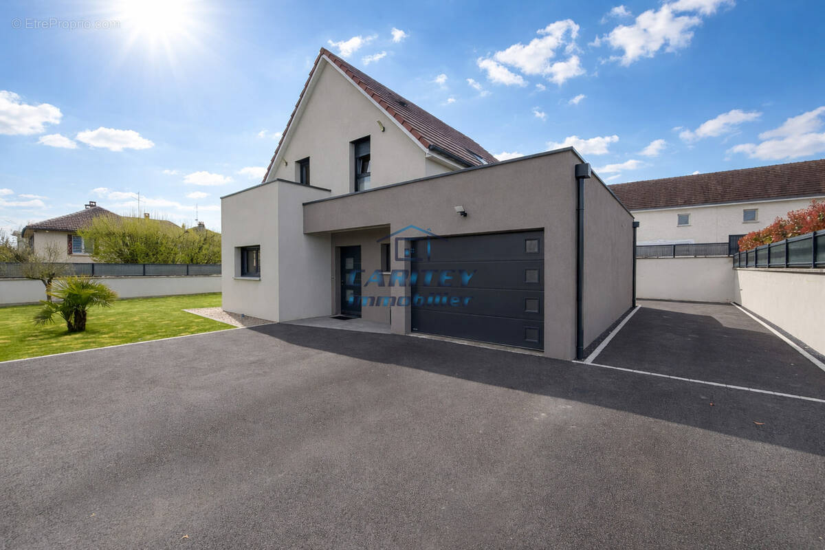 Maison à LURE