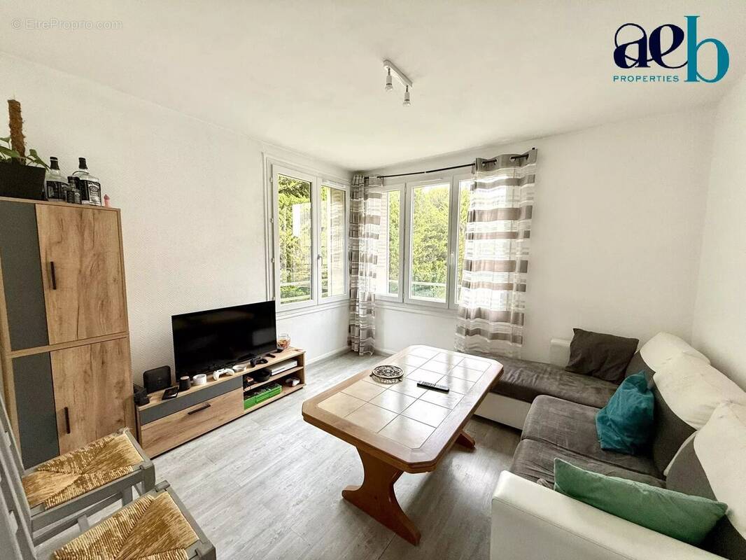 Appartement à SAINT-ANDRE-LES-VERGERS