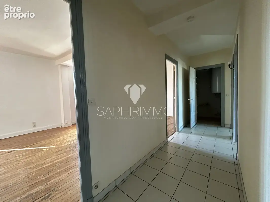 Appartement - 98,58 m2 - 4 pièces - centre-ville de Brive - photo 9