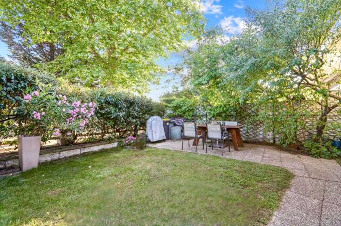 Maison à MAISONS-LAFFITTE